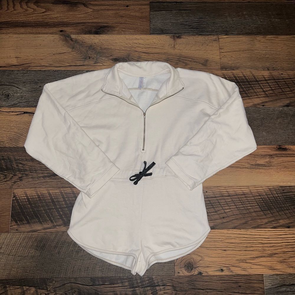 Women’s Out From Under Sweatshirt Romper Size Small